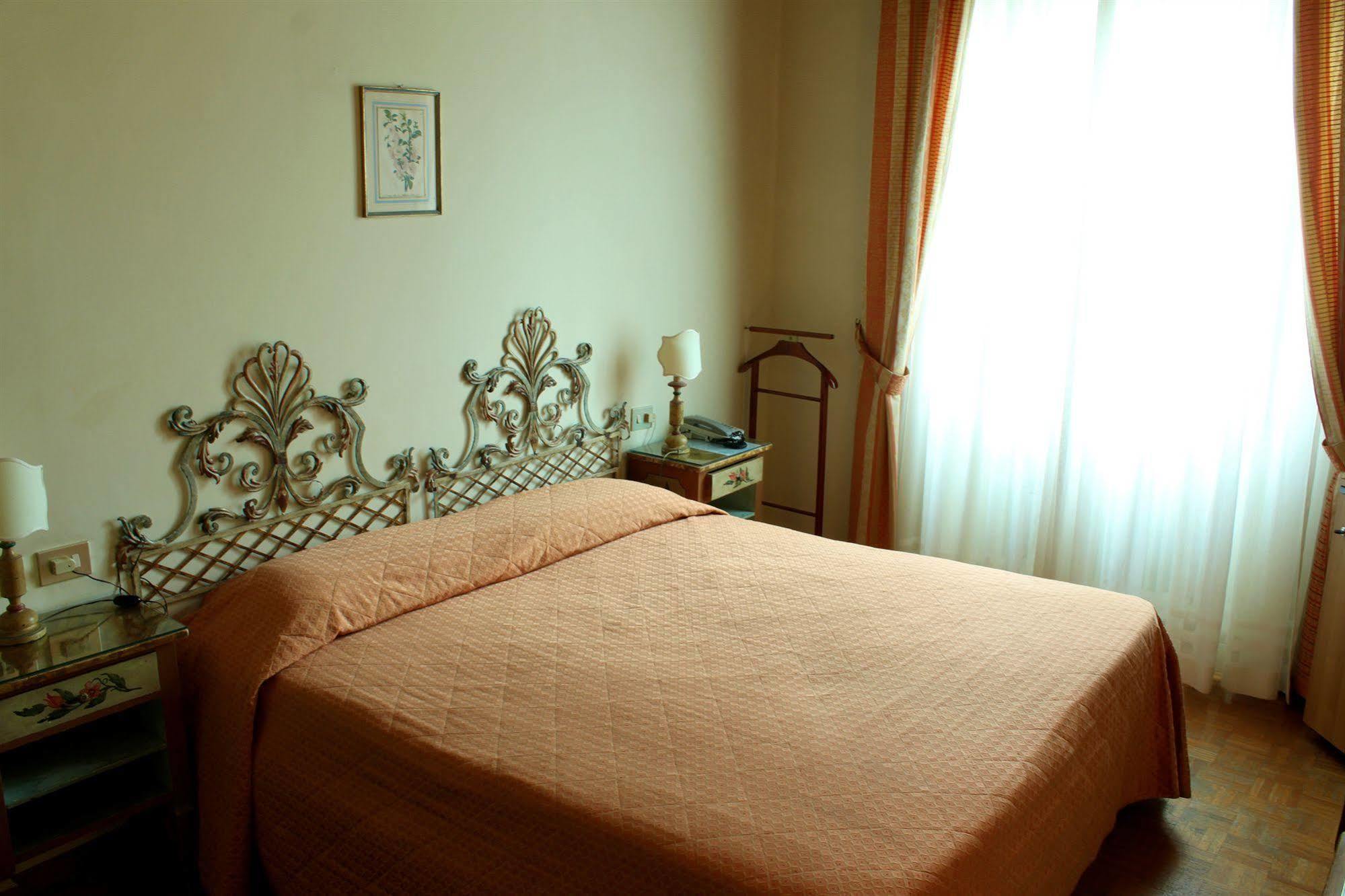 Hotel Villa Le Rondini Florence Exterior photo